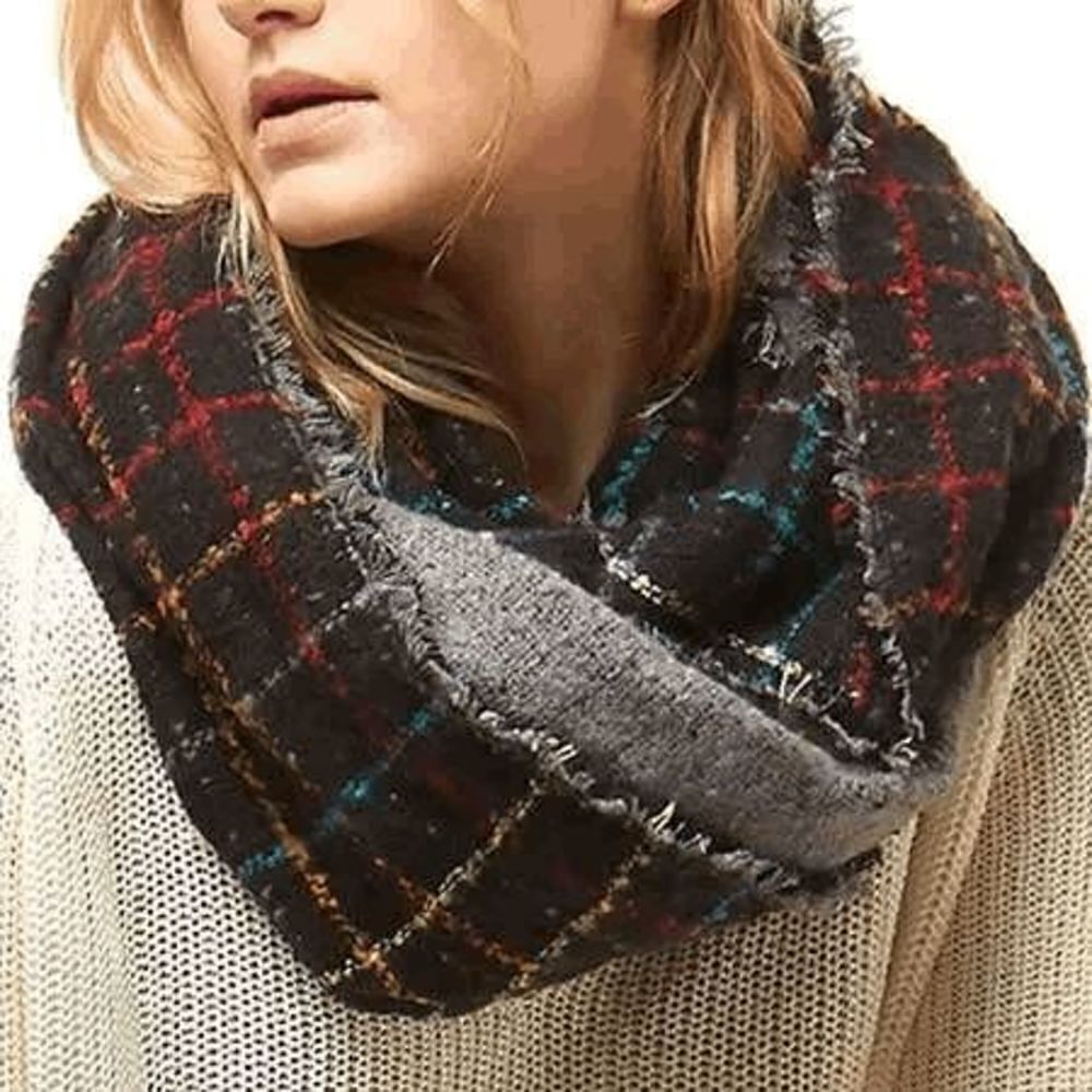 Black Multi Color Infinity Scarf - Picture 1 of 1